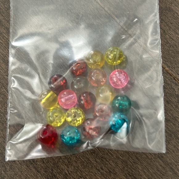 Assorted Crafting Bead Set, Colourful Jewellery Making Beads, Loose Craft Supply - Picture 2 of 11